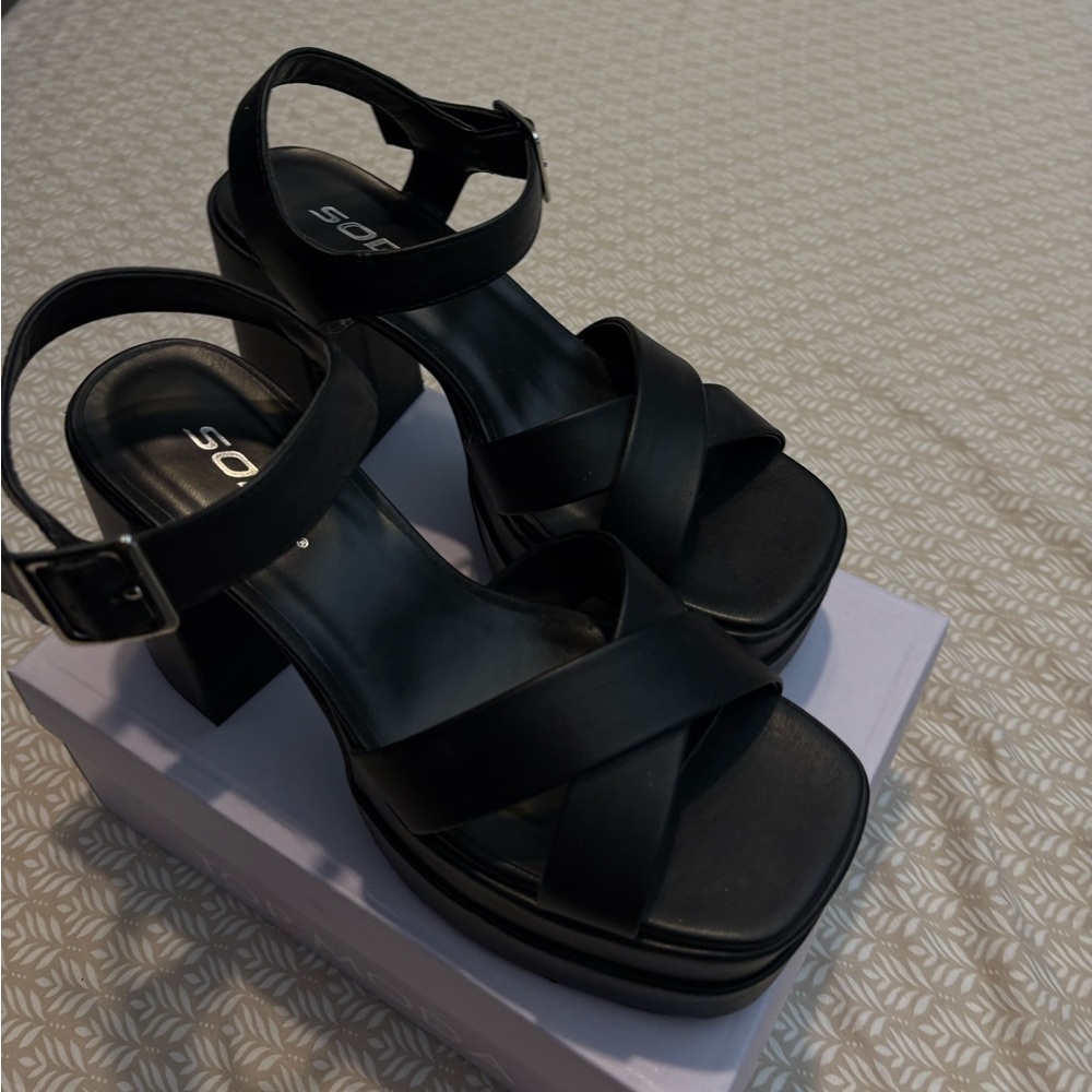 Soda Black Strappy Platform Heels - Picture 3 of 6